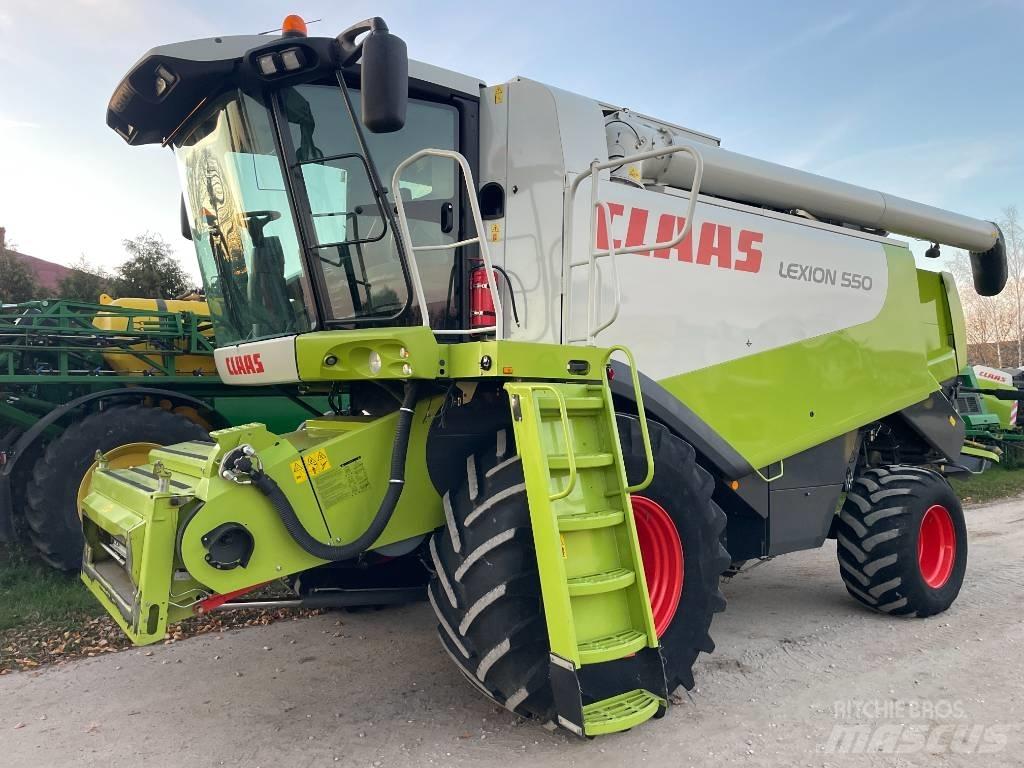 CLAAS Lexion 550 Derliaus nuėmimo kombainai