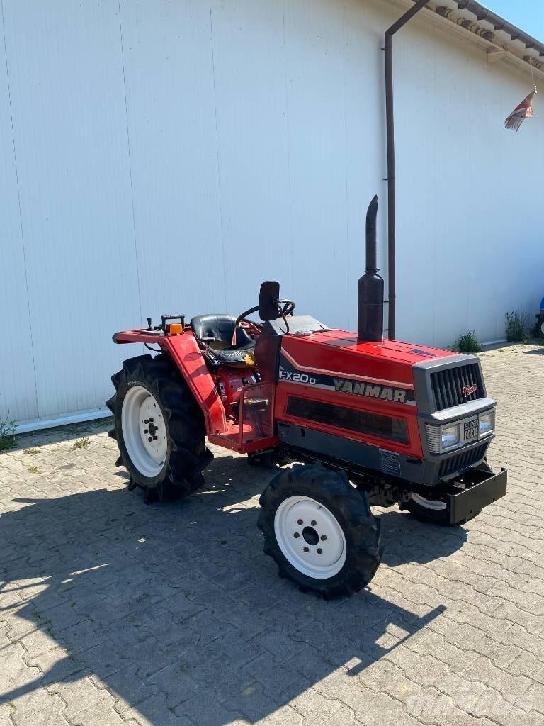Yanmar FX20D Naudoti kompaktiški traktoriai