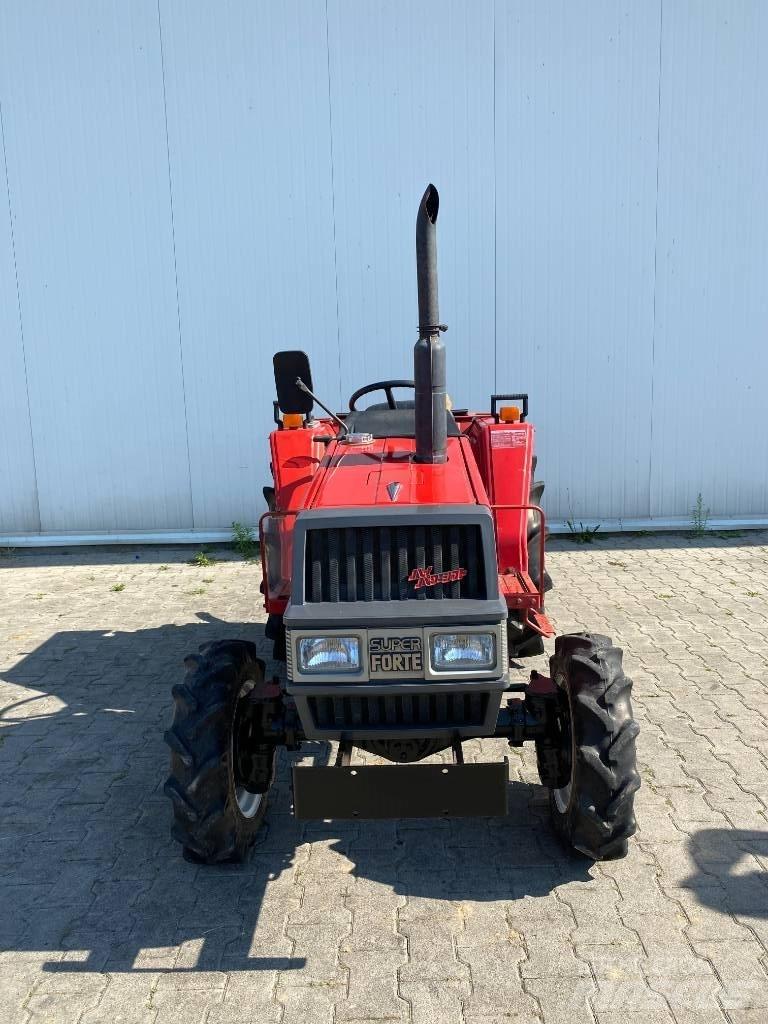 Yanmar FX20D Naudoti kompaktiški traktoriai