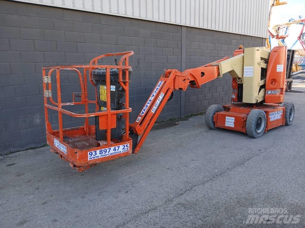 JLG E300AJP Alkūniniai keltuvai