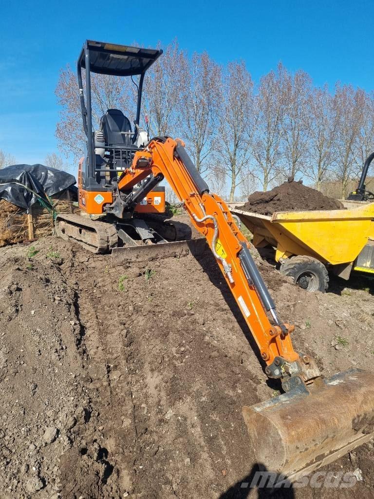 Hitachi ZX 19 U Mini ekskavatoriai < 7 t