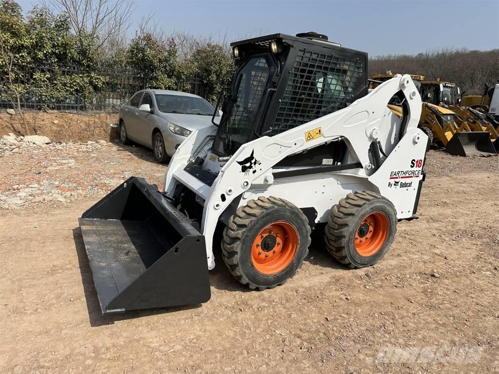 Bobcat S 18 Krautuvai su šoniniu pasukimu