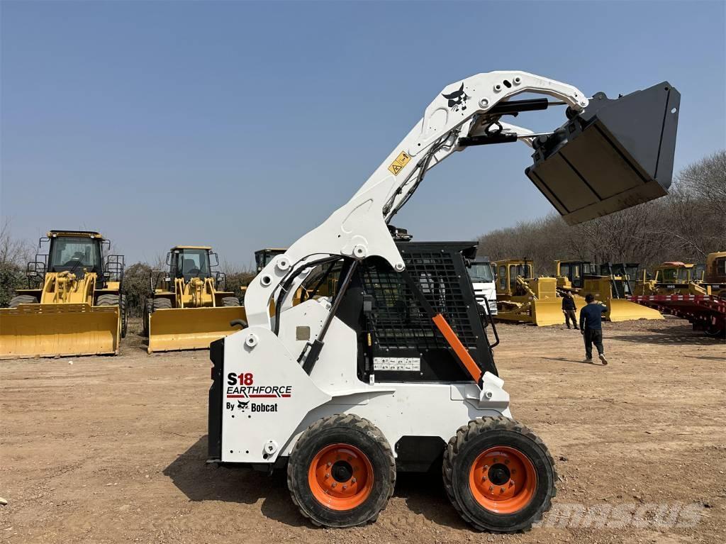Bobcat S 18 Krautuvai su šoniniu pasukimu