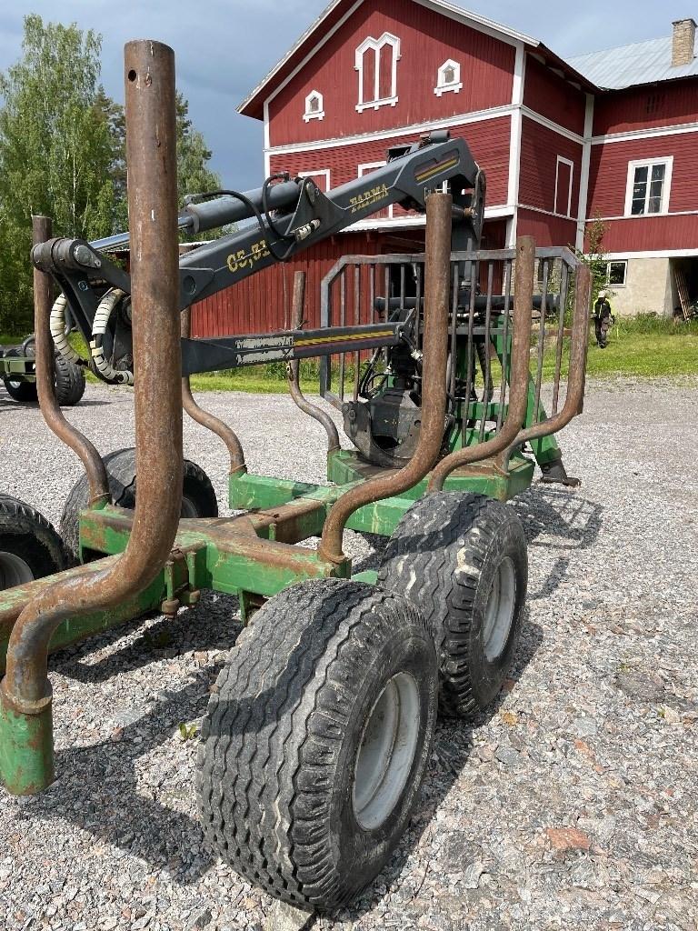 Farma T9 skogsvagn Kitos priekabos