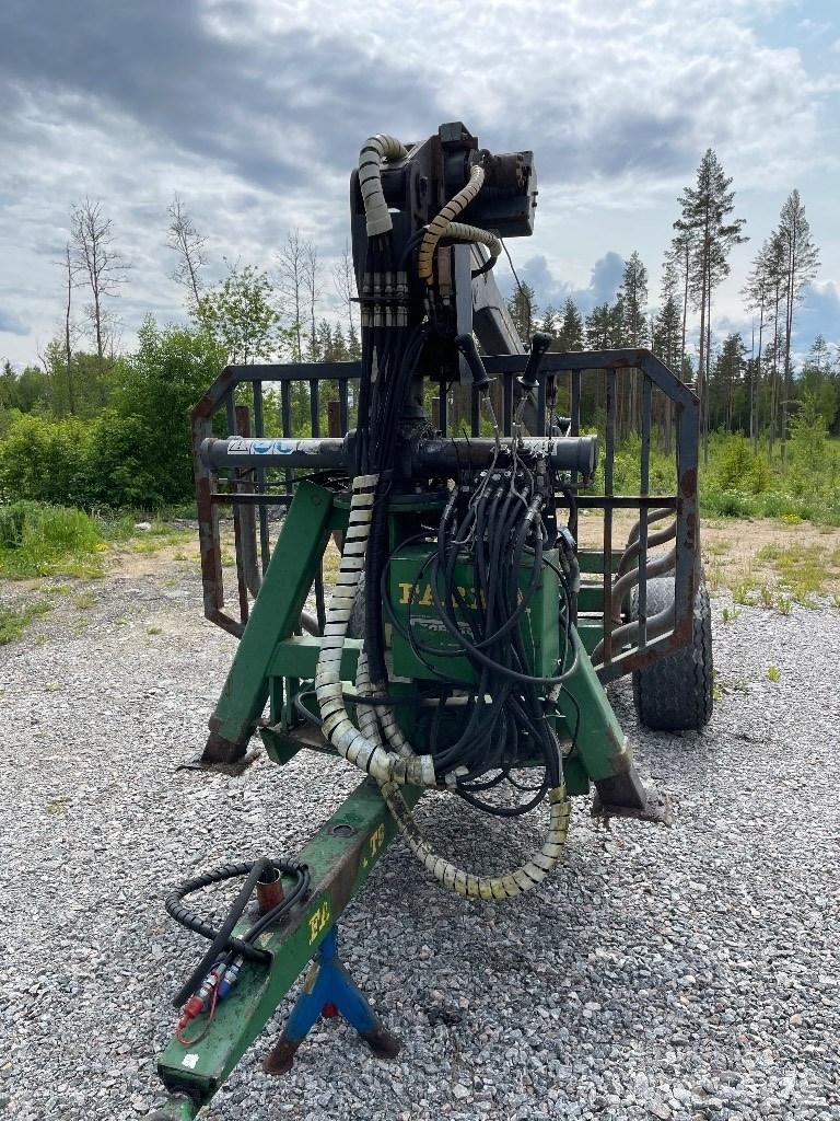 Farma T9 skogsvagn Kitos priekabos