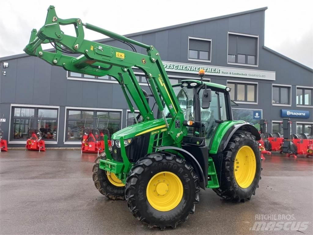 John Deere 6090M Traktoriai