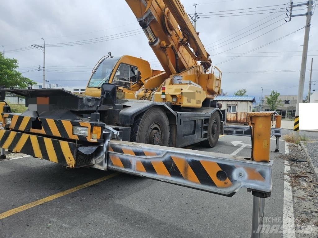 Kobelco RK 450-2 Neapdoroto reljefo kranai