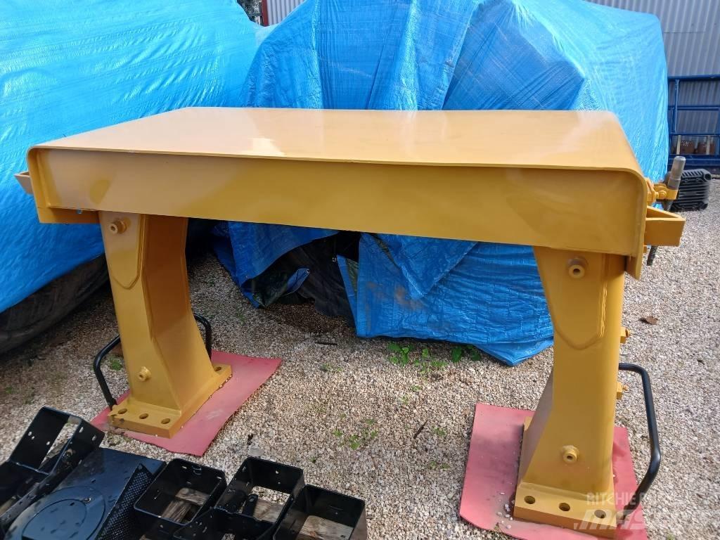 CAT D 10 N Vikšriniai buldozeriai