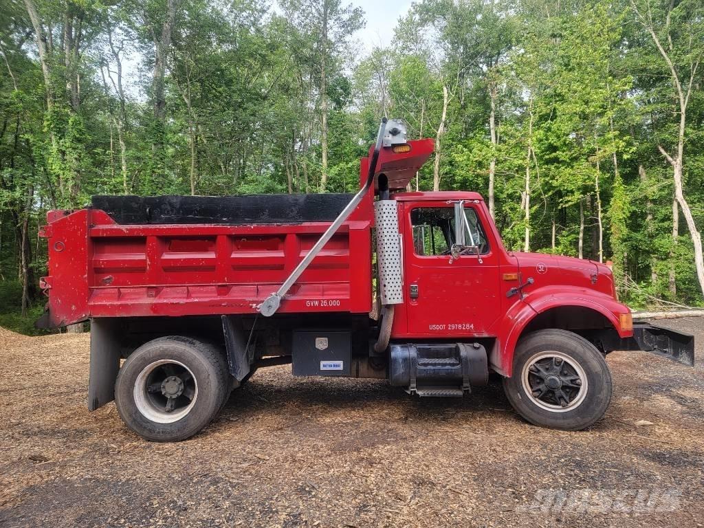 International 4900 Savivarčių priekabų vilkikai
