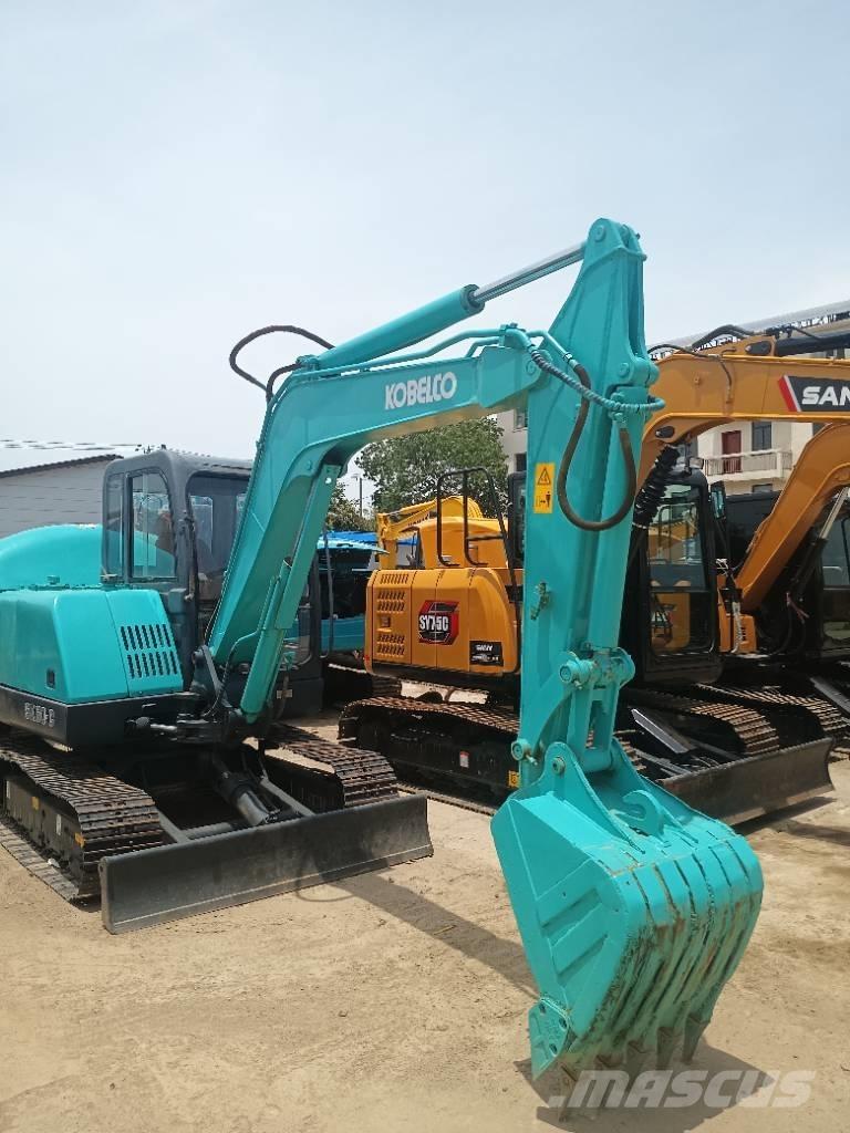 Kobelco SK 60 Vikšriniai ekskavatoriai