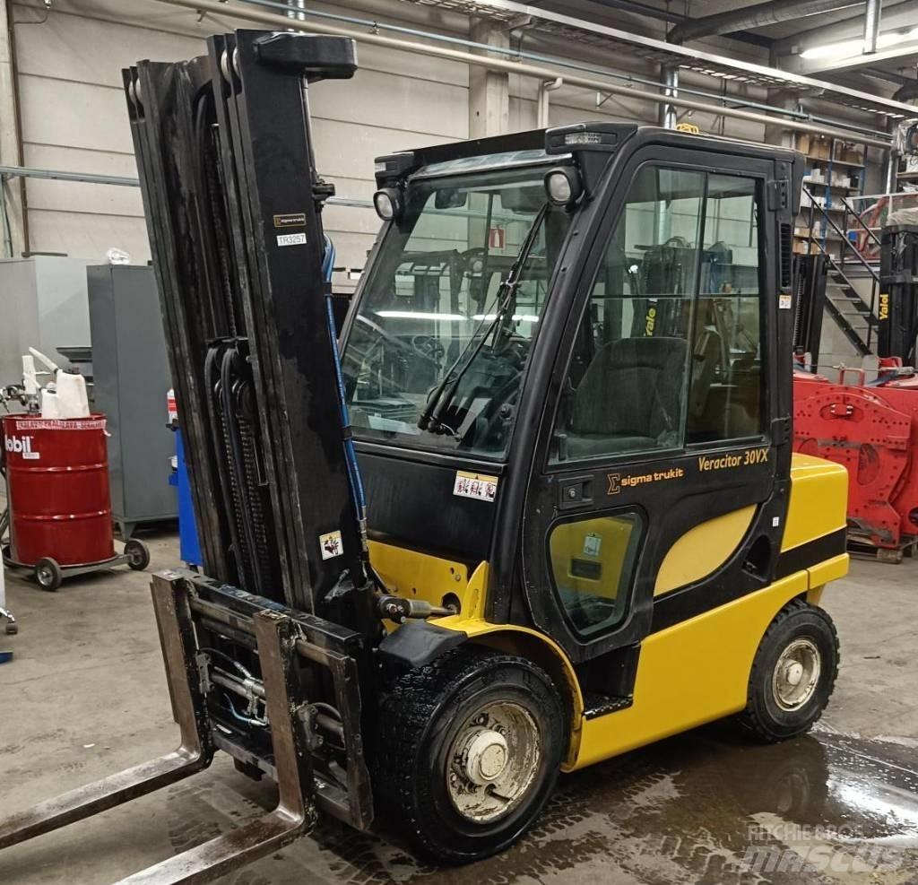 Yale GDP30VX Dyzeliniai krautuvai
