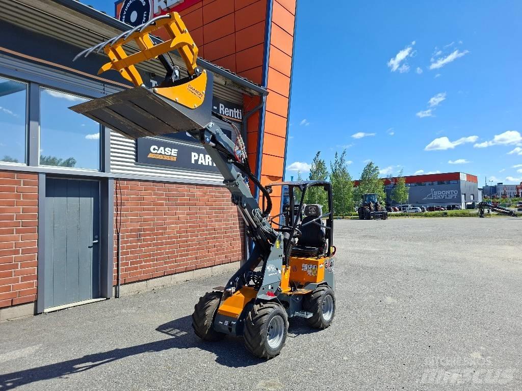 GiANT 1200 Tele Daugiafunkciniai pakrovėjai