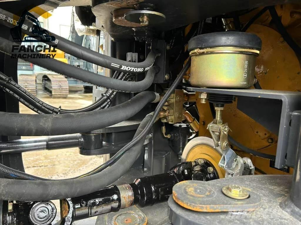 SDLG 956F Naudoti ratiniai krautuvai