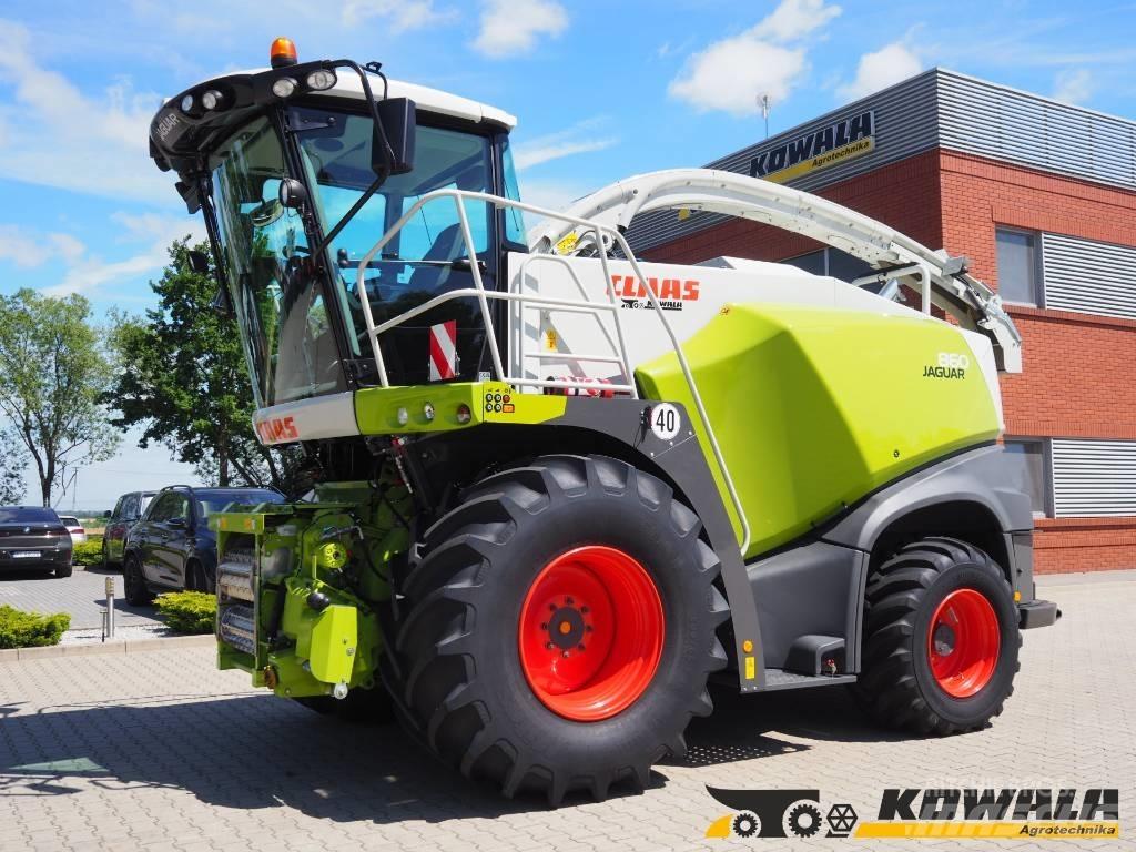 CLAAS Jaguar 860 4WD Pašarų ruošimo technika