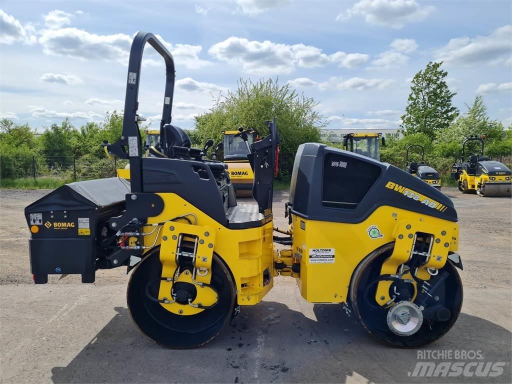 Bomag BW 138 AD-5 Porinių būgnų volai
