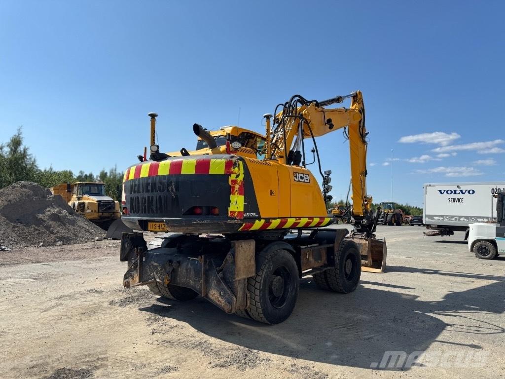 JCB 175 Ratiniai ekskavatoriai