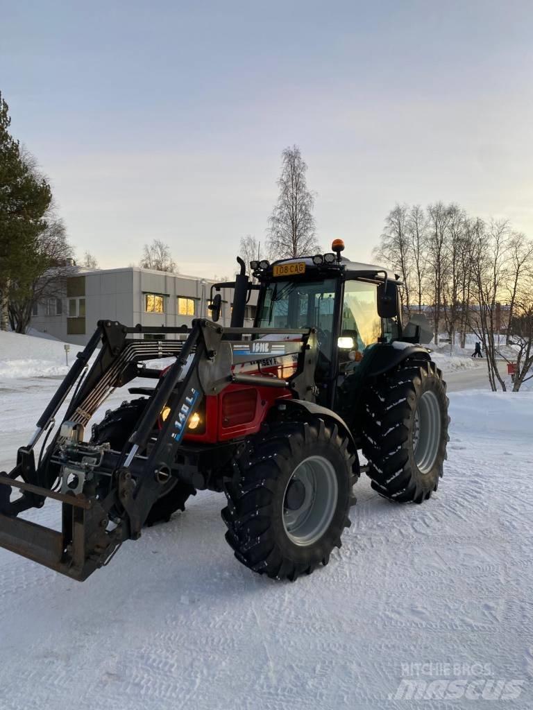 Massey Ferguson 4455 Traktoriai