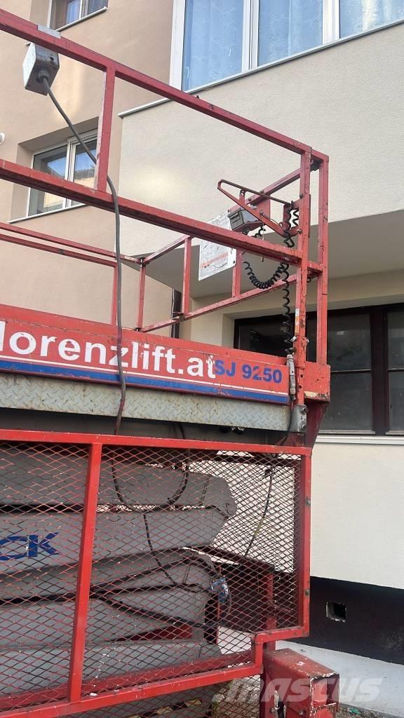 SkyJack SJ 9250 Statybiniai keltuvai