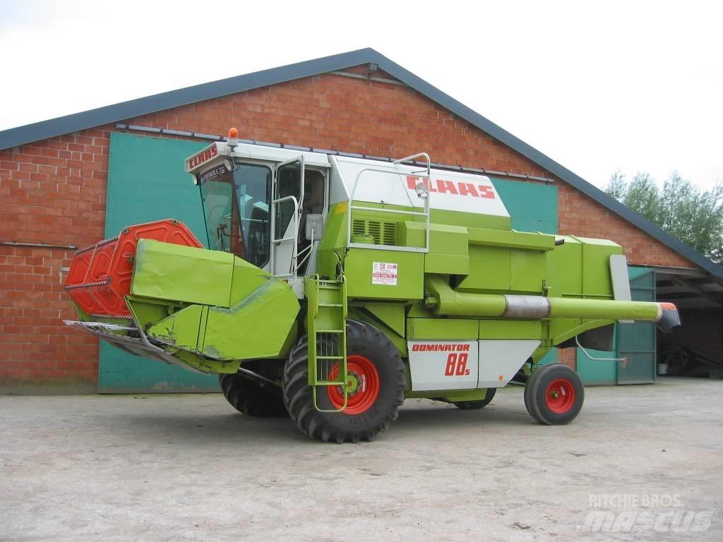 CLAAS Dominator 88 S Derliaus nuėmimo kombainai