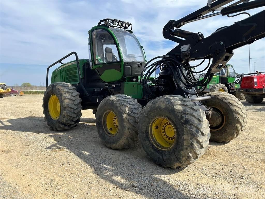 John Deere 1470E Miško technika (Harvesteriai)