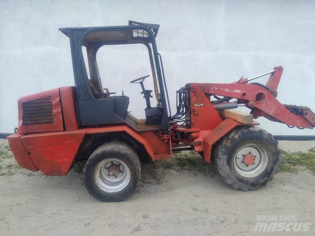 Weidemann 3006 Parts Naudoti ratiniai krautuvai