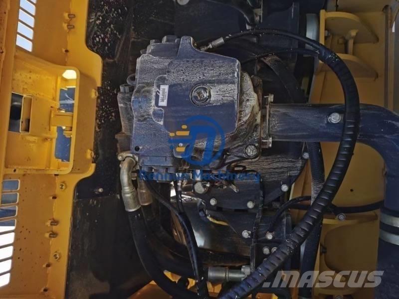 Komatsu PC360-7 Vikšriniai ekskavatoriai