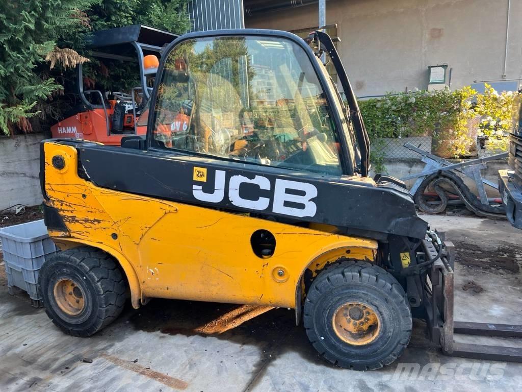 JCB TLT 35 D Teleskopiniai krautuvai