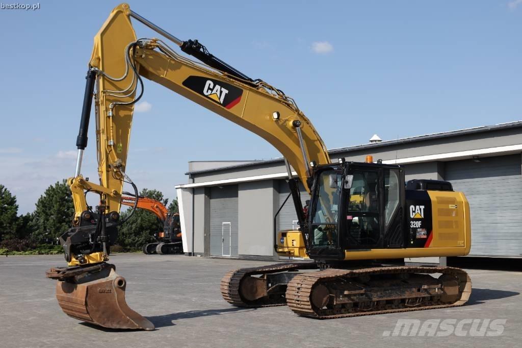CAT 320 FL Vikšriniai ekskavatoriai