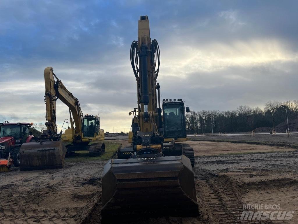 CAT 323 Nextgen Vikšriniai ekskavatoriai