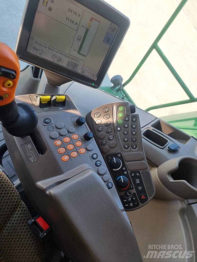 John Deere T 670 i Derliaus nuėmimo kombainai