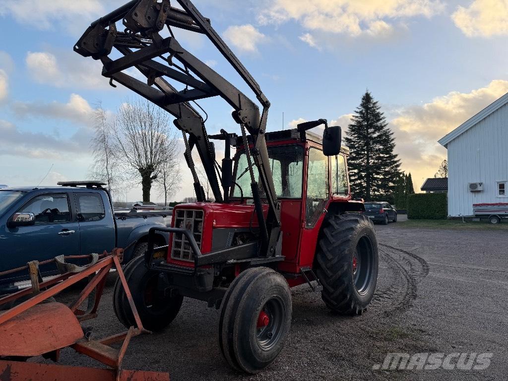 International 574 Traktoriai