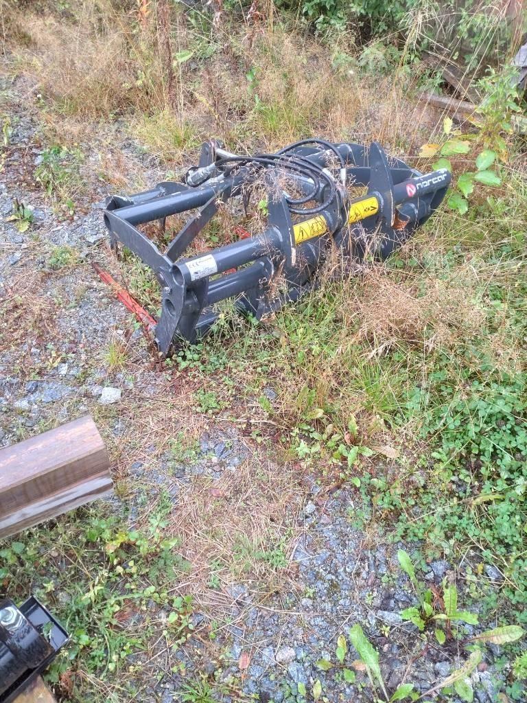 Norcar 755 Daugiafunkciniai pakrovėjai