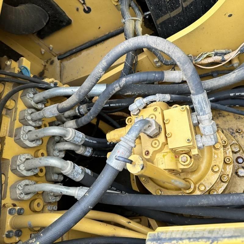 CAT 320gc Vikšriniai ekskavatoriai