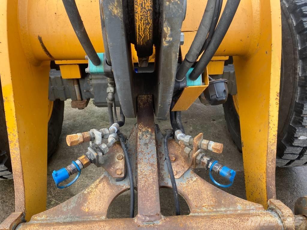 Liebherr 509 Naudoti ratiniai krautuvai