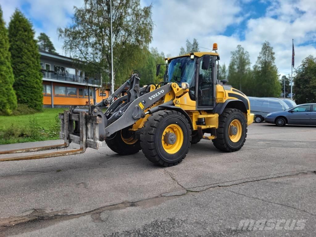Volvo L 50 H Naudoti ratiniai krautuvai