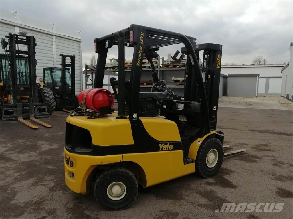 Yale GLP25VX-V LPG (dujiniai) krautuvai