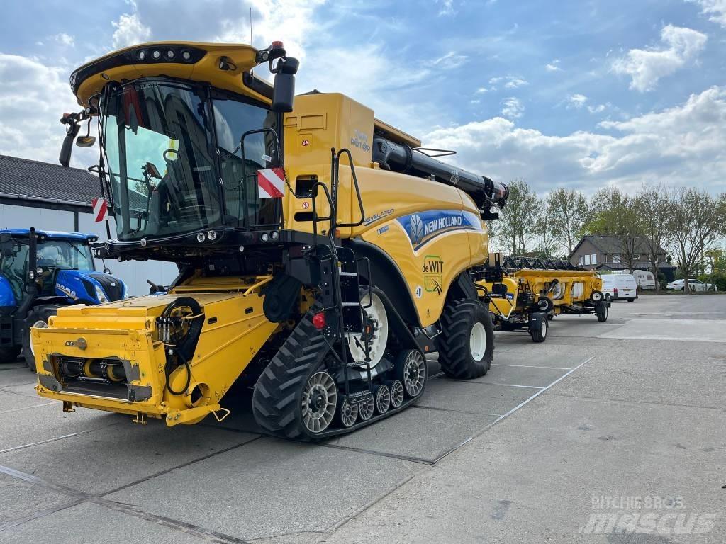 New Holland CR 8.90 Derliaus nuėmimo kombainai