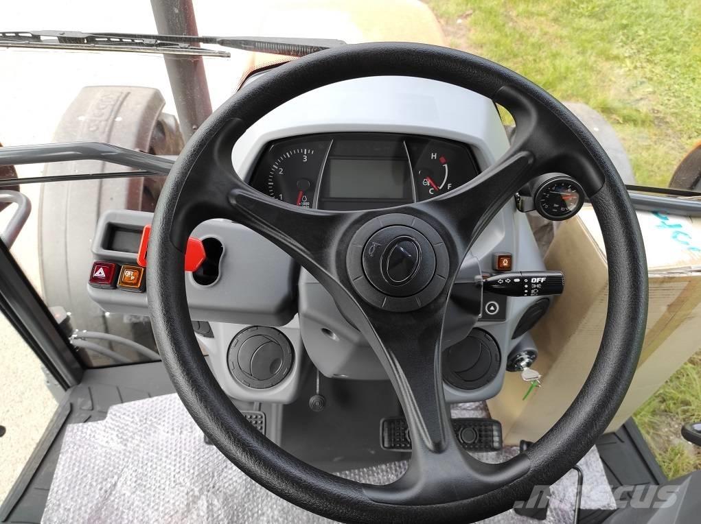 Kubota M4073 Traktoriai