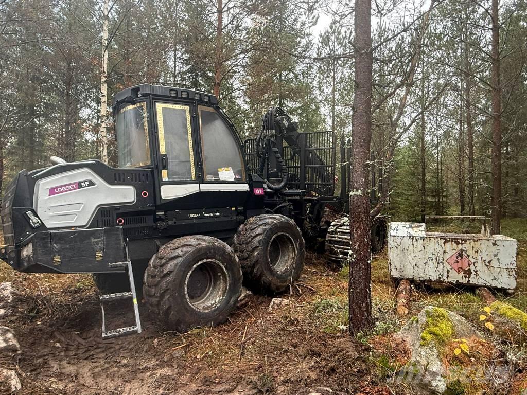 Logset 5 FGT Naudoti miškovežiai (Forvarderiai)