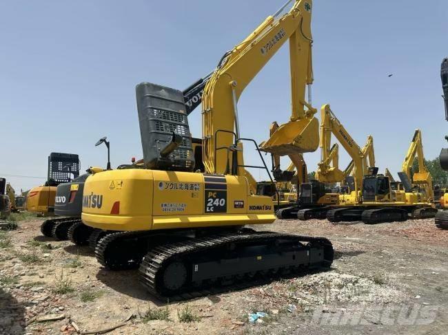 Komatsu PC 240-8 Vikšriniai ekskavatoriai