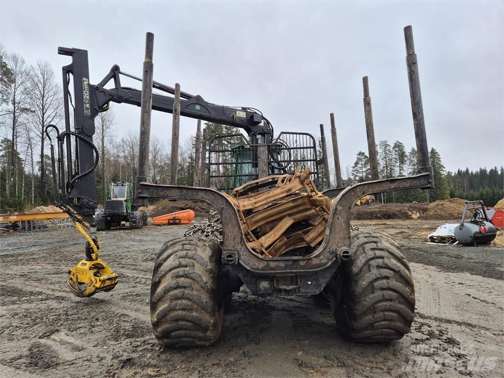 John Deere 1110D Naudoti miškovežiai (Forvarderiai)