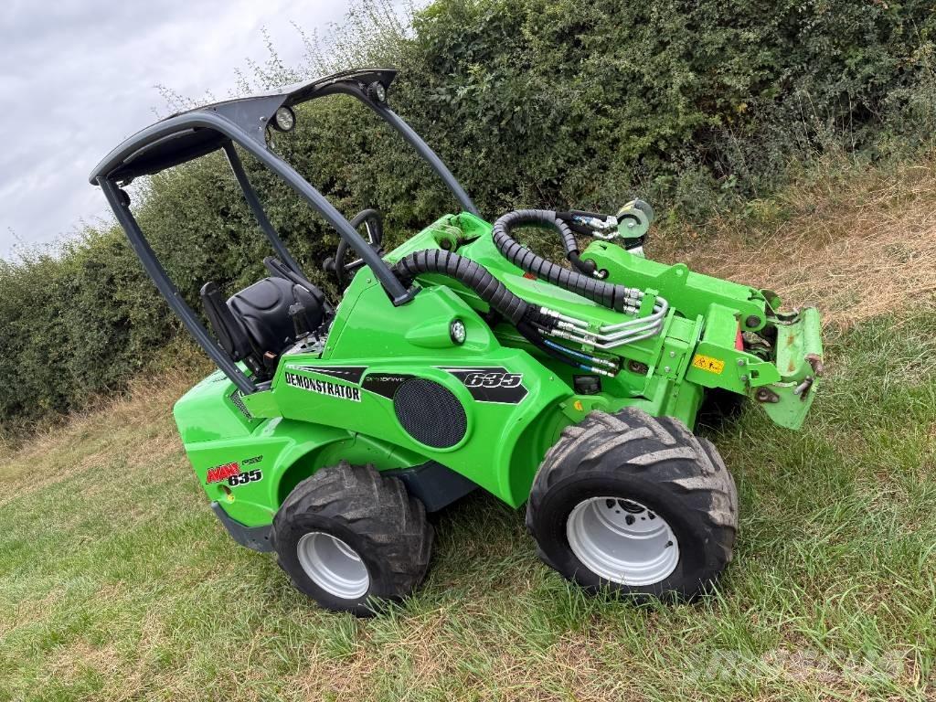 Avant 635 Mini krautuvai