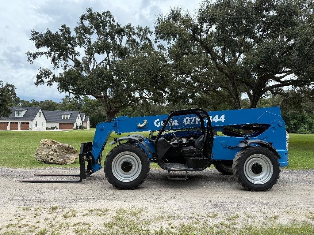 Genie GTH 844 Teleskopiniai krautuvai