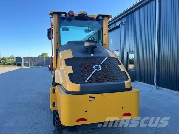 Volvo SD 75 B Vieno būgno volai