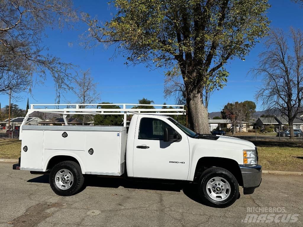Chevrolet 2500 HD Pikapai / Bortiniai sunkvežimiai