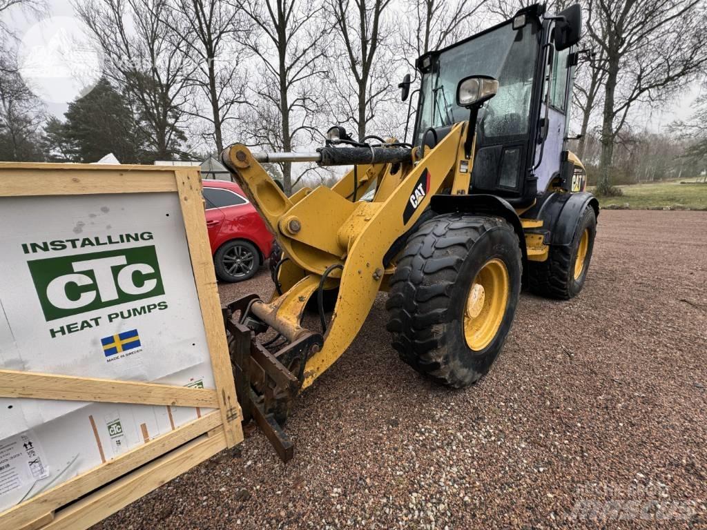 CAT 908 H Naudoti ratiniai krautuvai