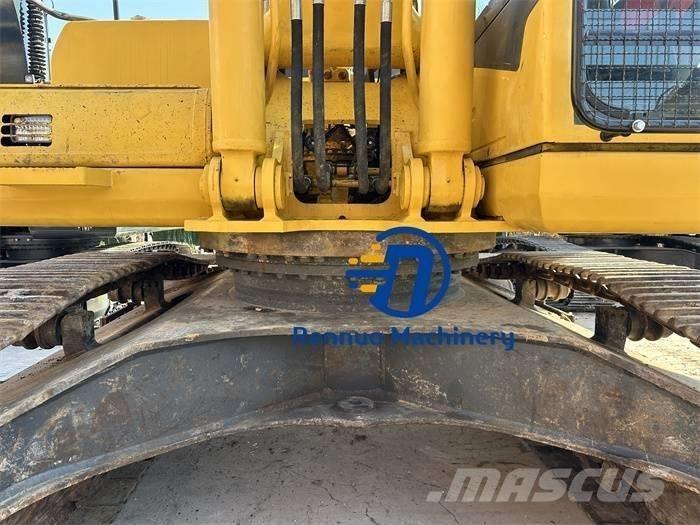 Komatsu PC 400-7 Vikšriniai ekskavatoriai