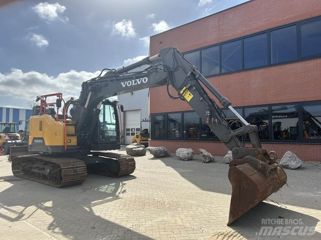 Volvo ECR145 Vikšriniai ekskavatoriai