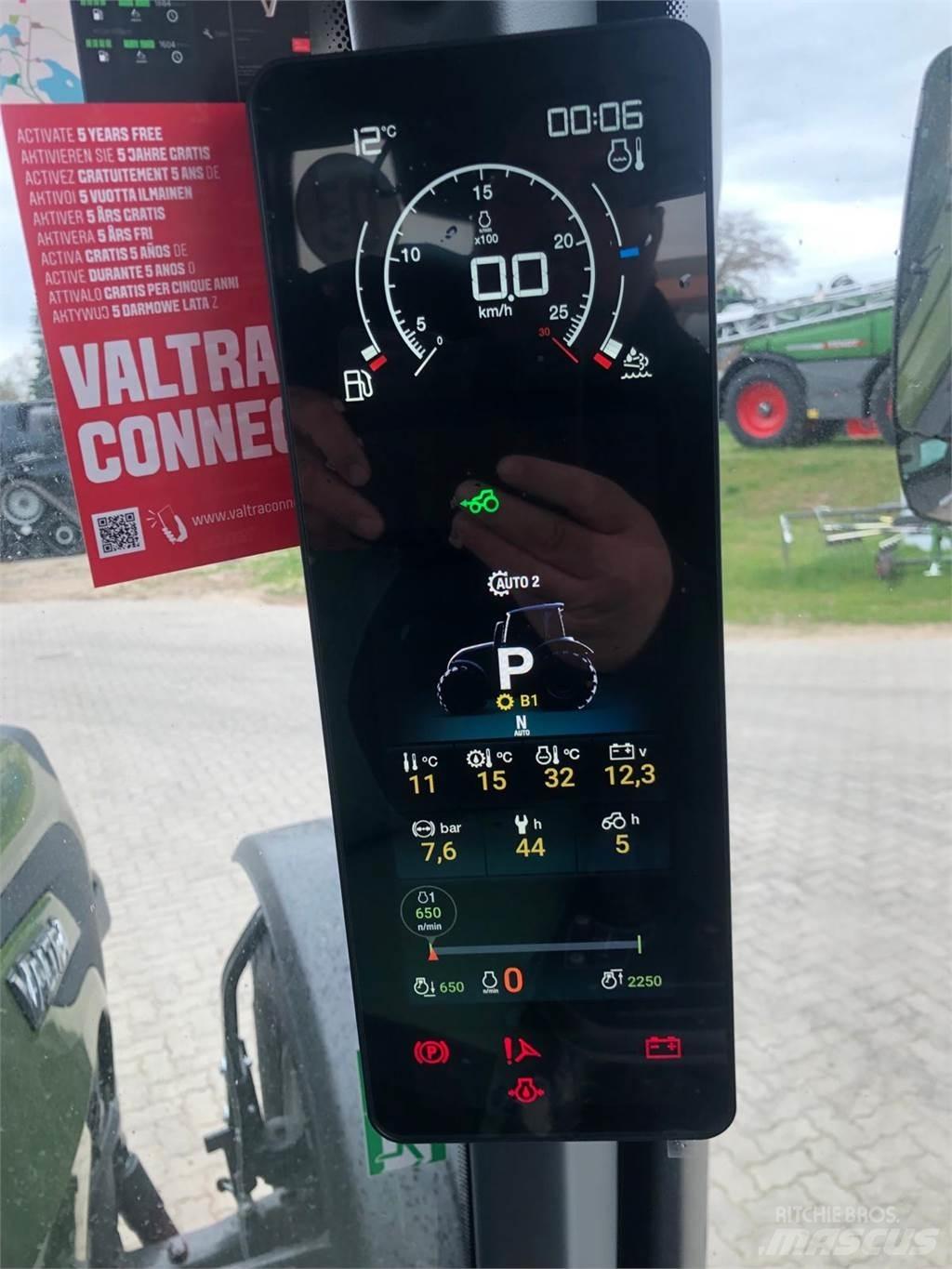 Valtra T175EA Traktoriai