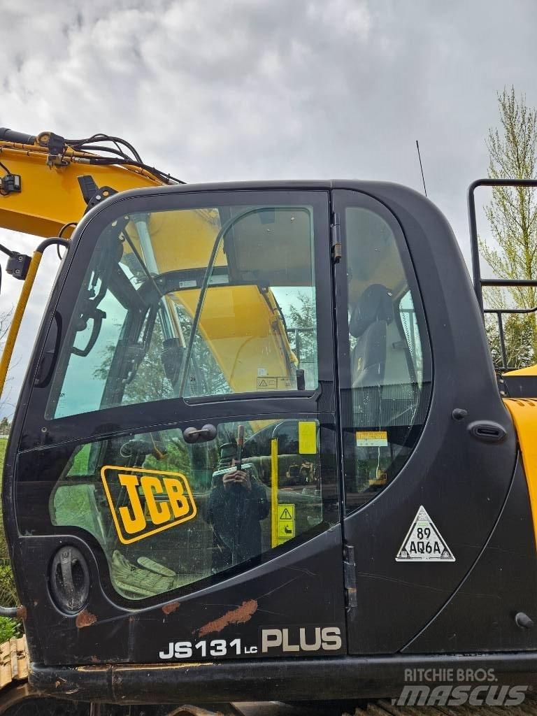 JCB JS 131 LC Vikšriniai ekskavatoriai
